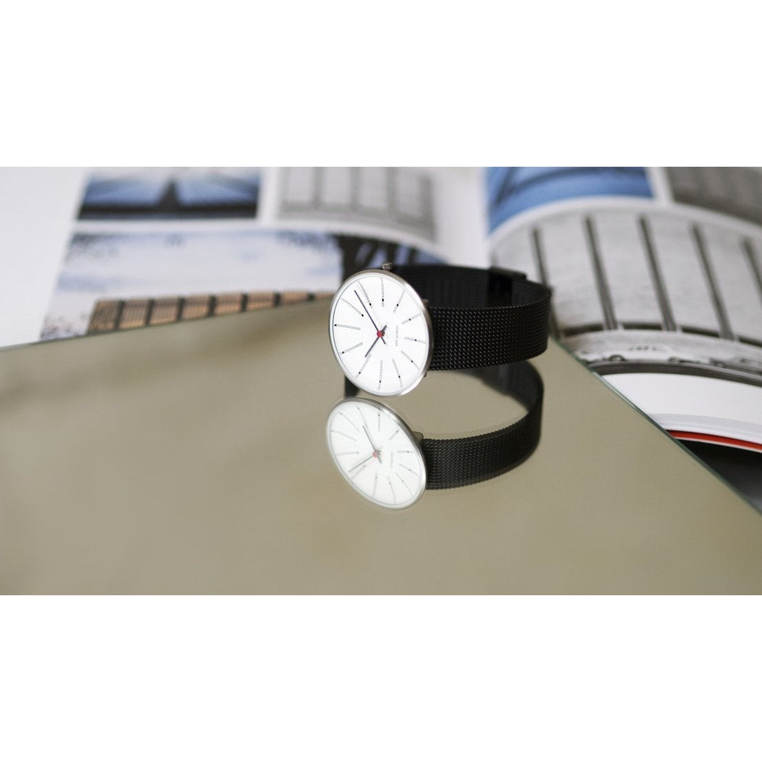 Arne Jacobsen Roman armbånd klokke Ø46, brun stropp