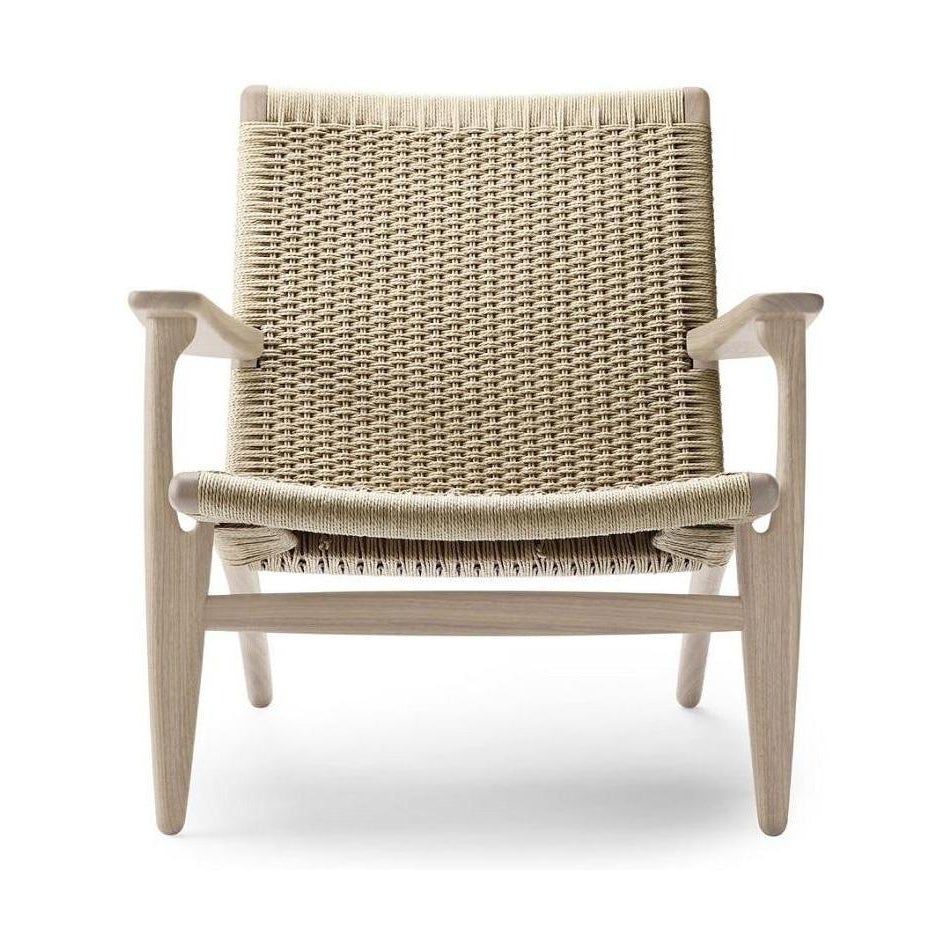Carl Hansen CH25 Lounge Chair Soap Oak, Nature