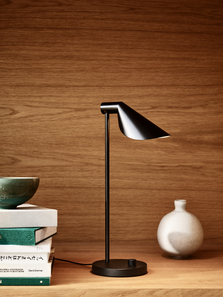 Fritz Hansen MS022 Table Lamp, Black PVD