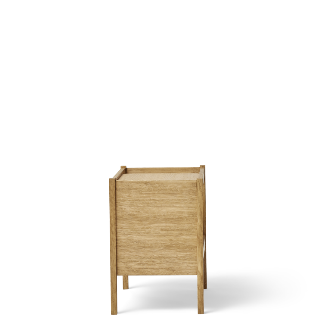 Form & Refine Journal Side Table, Eik 