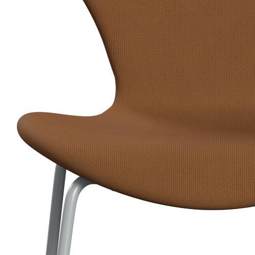 Fritz Hansen 3107 Stol Fuldpolstret, Silver Grey/Fame Lys Gråbrun (F61131)