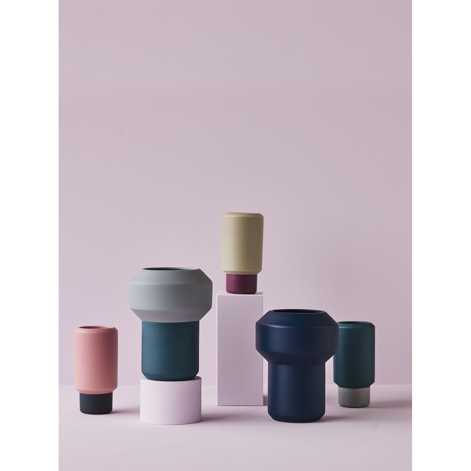 Lucie Kaas Fumario Vase Pink/Dark Grey, 20,5cm