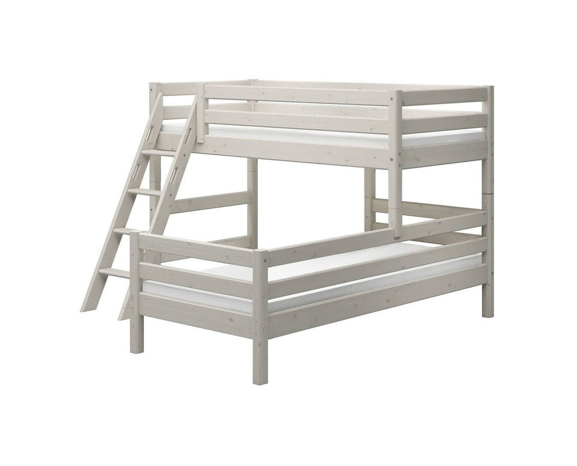 FLEXA Semi-high bed w. slanting ladder