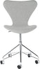 Fritz Hansen Serie 7 Rotarstol fullt trukket stoff, Hallingdal Light Grey