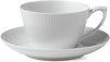 Royal Copenhagen Hvit riflet kopp med tallerken, 28cl