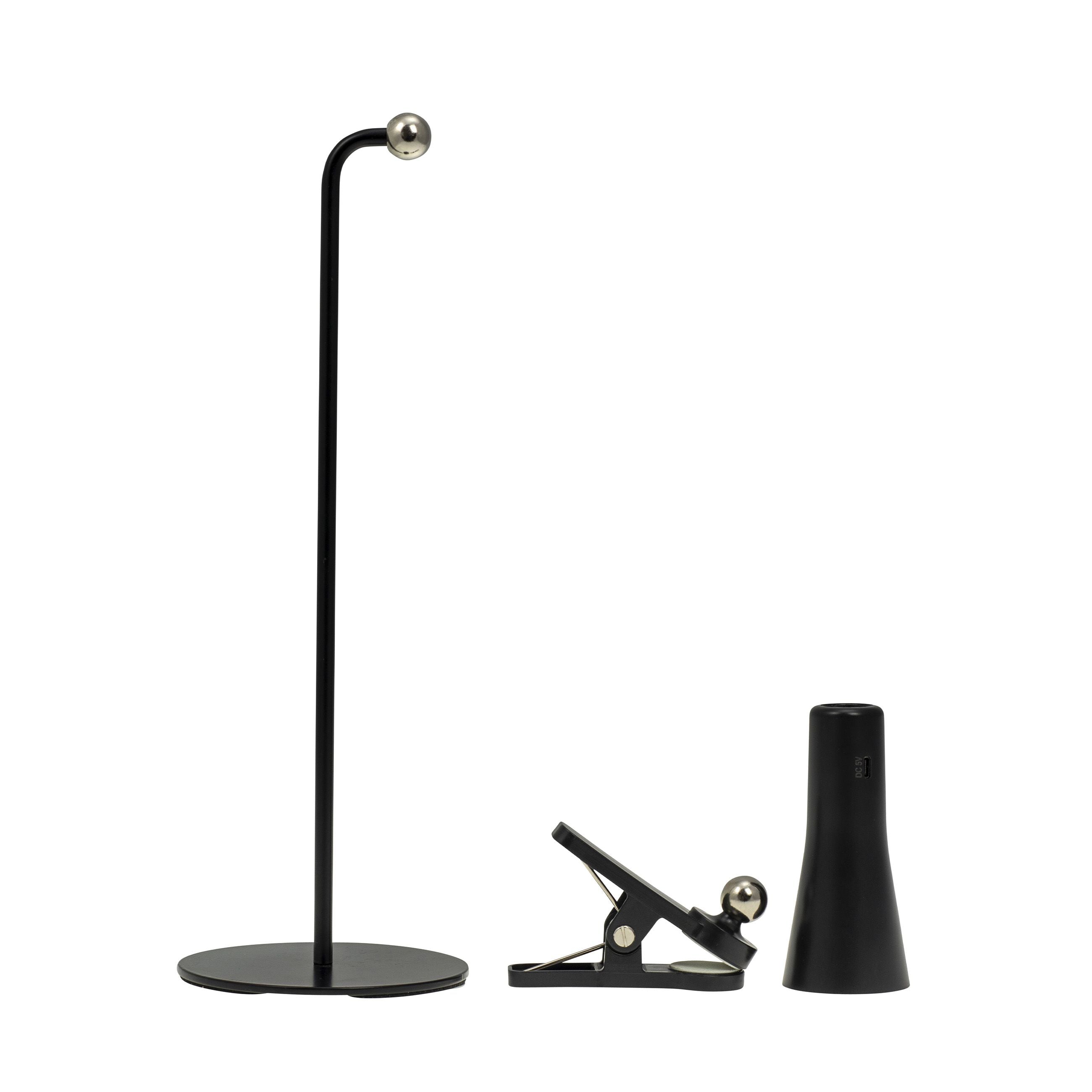 Dyberg Larsen 4 I en oppladbar bordlampe, svart