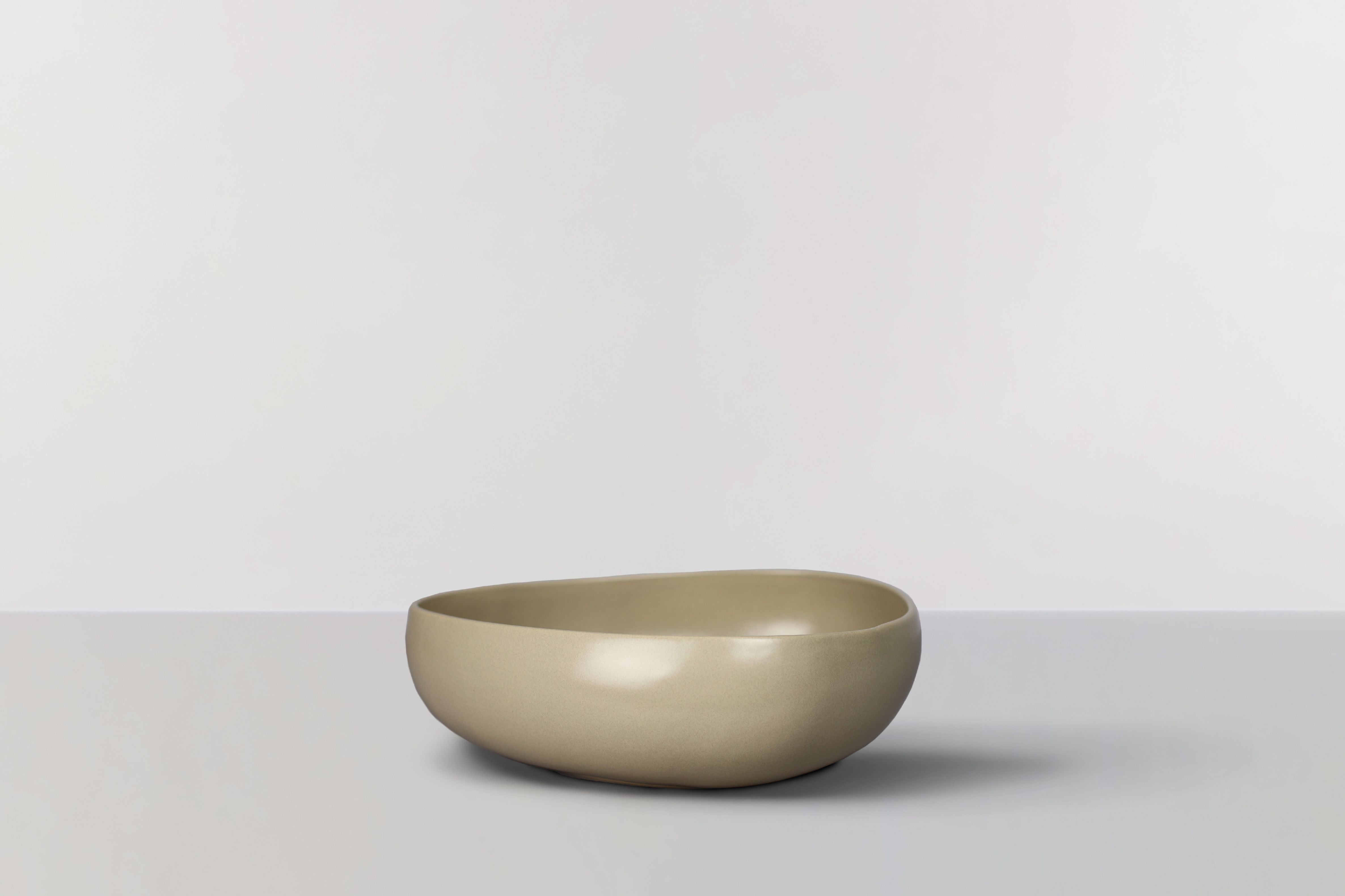 Ro Collection Signature Bowl X Large, Soft Sand